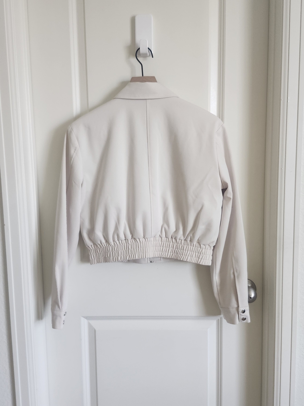 Jason Wu Light Cream Cropped Bomber Jacket - Picture 6 of 7